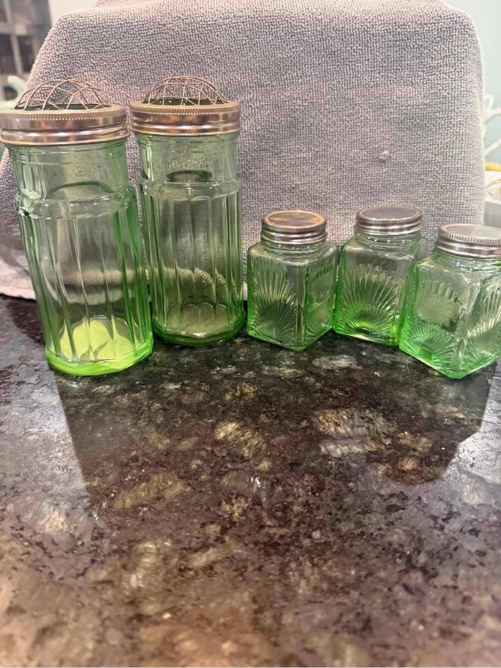 Vintage Tender Heart Treasures Green Glass Jar Set two frog